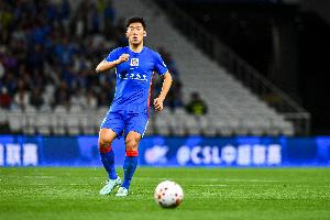 记者：朱辰杰参与申花赛前合练 斯卢茨基并不是容易扭转的人