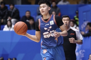 媒体人：辽宁已实现段睿骐加盟有关手续 后者将于近期与球队聚合