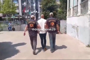 土媒：造谣穆西亚拉转会加拉塔萨雷的记者被捕，在今日被带走扣留