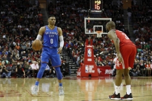 控卫之争！美媒发问：威少vs保罗 谁占有更杰出的NBA生涯？