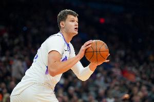 爵士记者：凯斯勒有潜力成为戈贝尔级防守者 撑起NBA前十防守系统