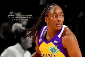 WNBA球星奥格乌米克颁发赛季实现后退役！总决赛抢五绝杀带队夺冠
