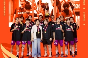 清华附中战胜湖南队 夺得全国U16青少年篮球联赛女子组冠军