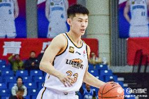 鲁媒： 作为土生土长的山东人 回家打球也是王岚嵚一向以来的心愿
