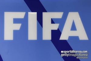 FIFA和亚足联致函韩国足协，韩媒解读旨在不容当局过问足球