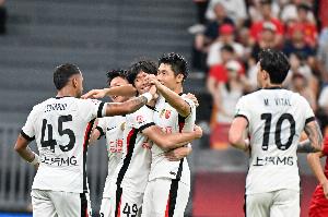 足球报：海港熬过“妖怪八月” 人员调配依然是球队最大的课题