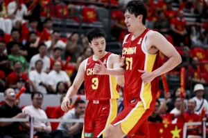 周琦：赢下黎巴嫩提升了杨瀚森在国度队的信心 提振了全队士气