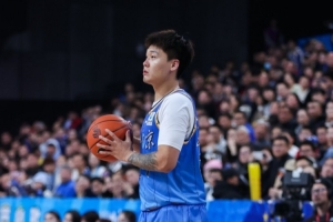 夏季联赛-赵睿14分6助 付豪17分11板 段睿骐11分4助 北京战胜辽宁