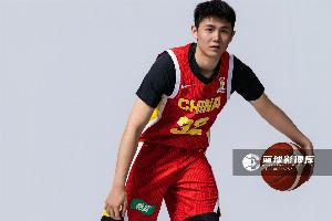 幼伙子持续加油！李悦洲进攻端大放异彩 6中6贡献18分3板3助1断