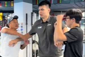 名排场再次演绎！许钟豪晒训练视频：你们不要再打了