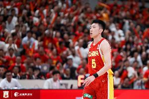 媒体人：廖三宁30+6+4轰国度队生涯最强战 先争冠再谈亚运会人选