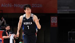 免兵役的引诱！亚运男篮半决赛韩国半场36-24当先伊朗 李贤沉11分